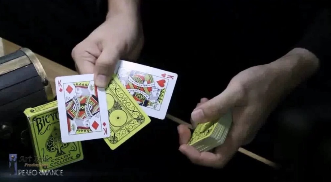 纸牌魔术教学 逆天变牌手法 One hand card shift 超强纸牌纯手法中文-镜琛的魔法库